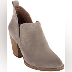 Jeffery Campbell NWT no box Women's Taupe Ankle Booties